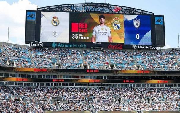 43岁传奇龙哥闪耀：皇马连环奇招，逆境化狂欢，指挥大师秀场！